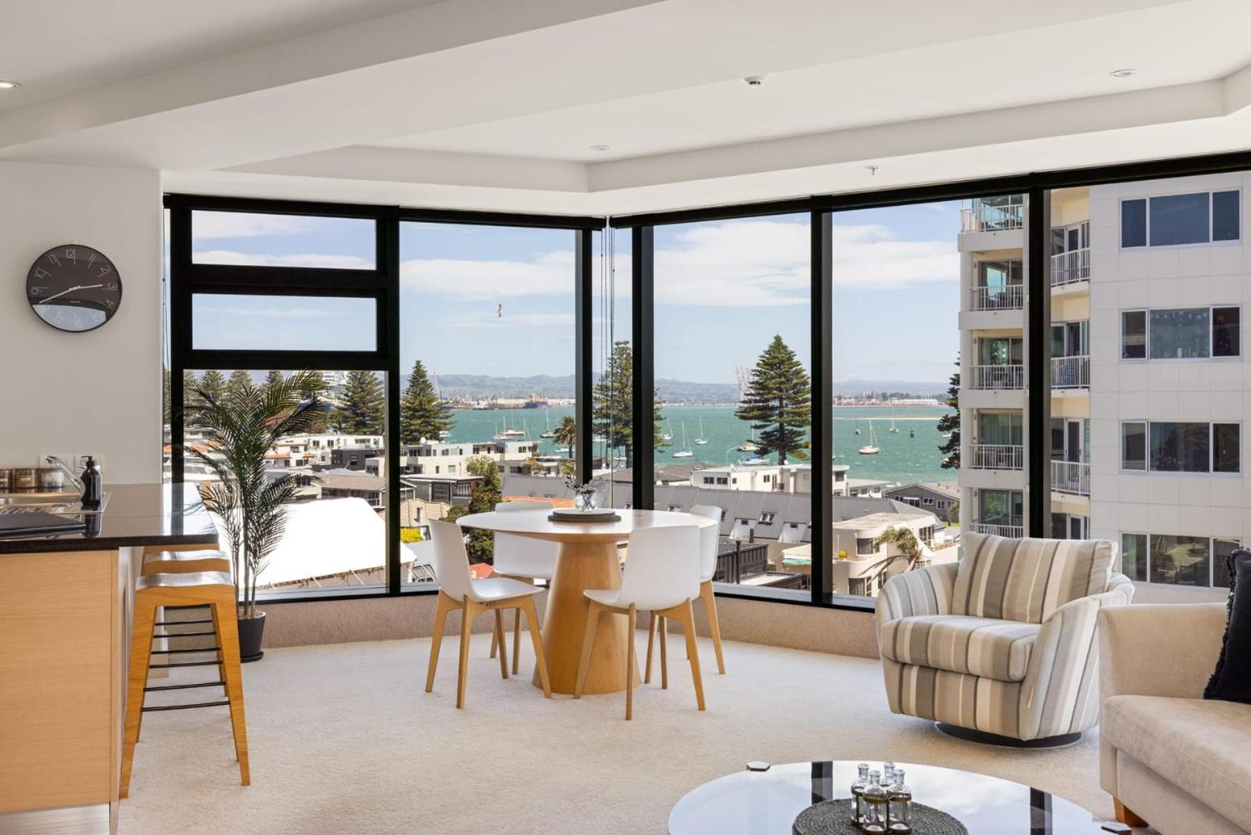 Luxury Ocean & Harbour Views - Heated Pool, Main Beach & Gym Mount Maunganui Exterior foto